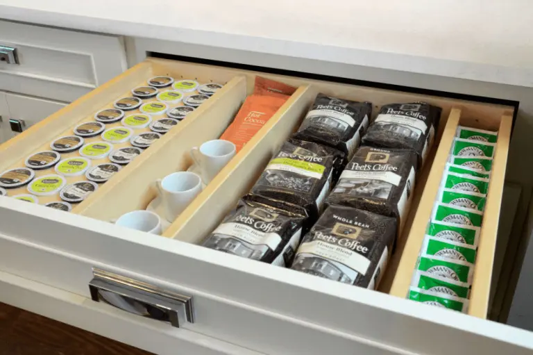 Storage Dura Supreme Cabinetry 3