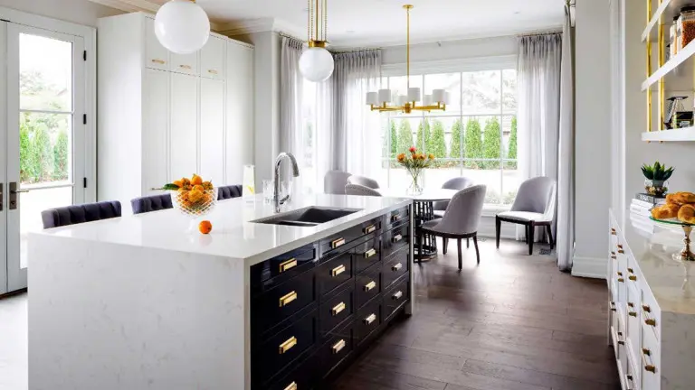 Countertop Waterfall edge