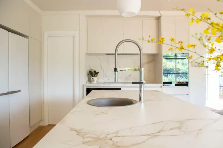 Marble Countertops 2048x1365