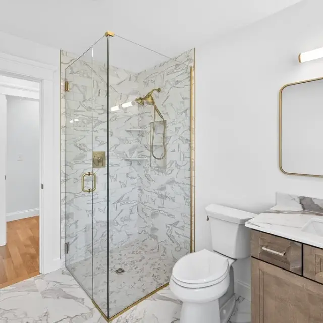 100 salt marsh rd bathroom 004