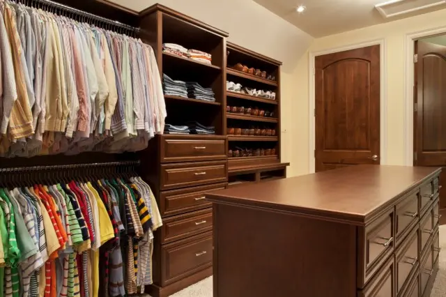 Cape island kitchens custom closets 03